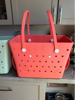 Beach tote bag