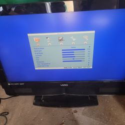 Tv / Computer MONITOR / Large Screen 32 Inch