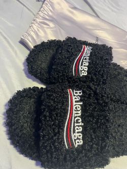 Balenciaga slide