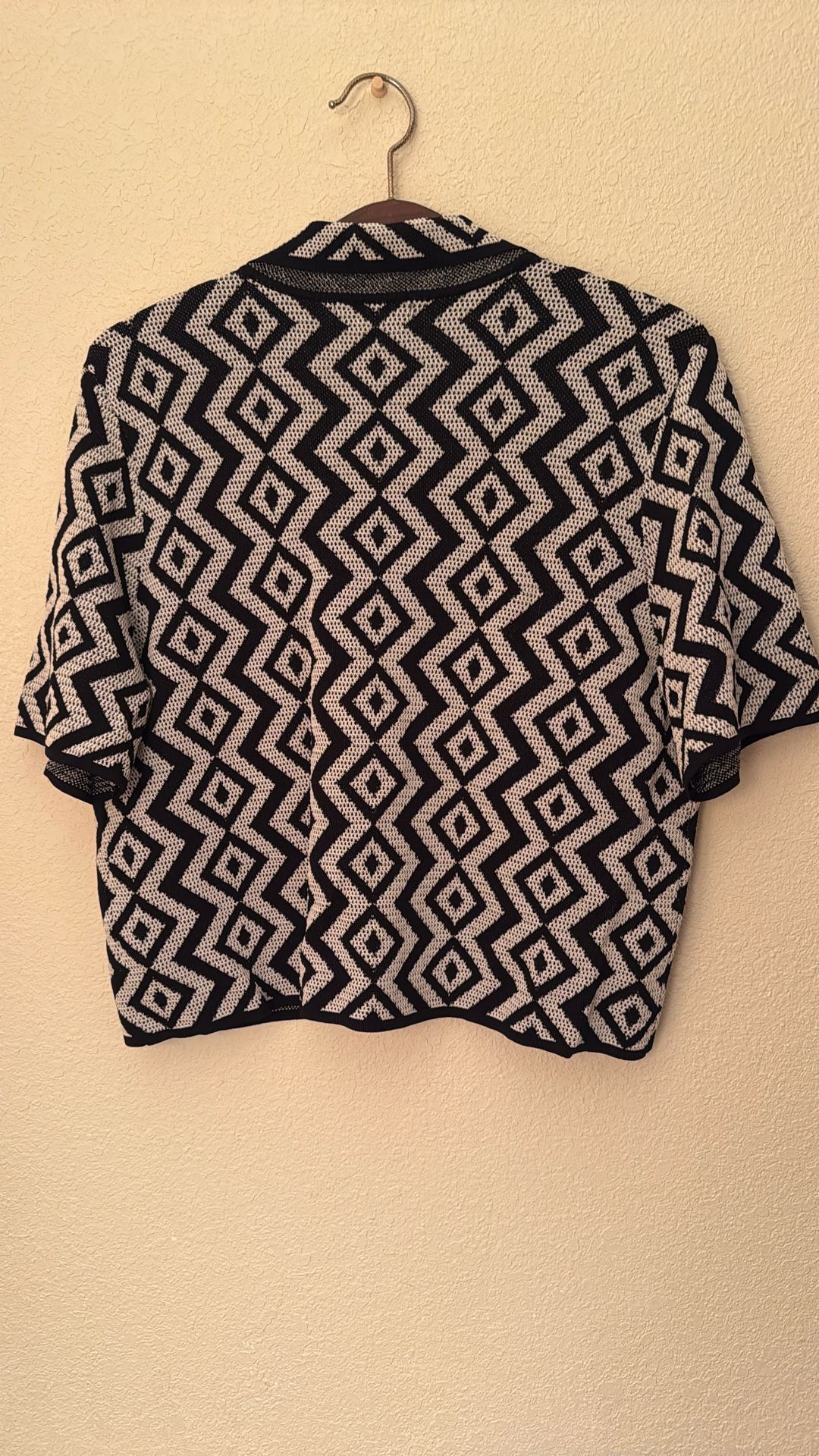 House of Harlow 1060 Top Jewelry & Accessories