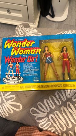 DC Direct Silver Age Wonder Woman & Wonder Girl Action Figures