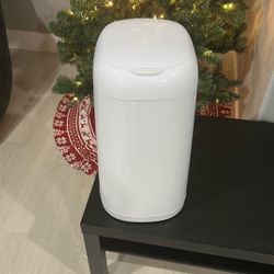 Diaper Genie - $10