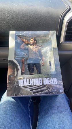 AMC The Walking Dead Deluxe Action Figure