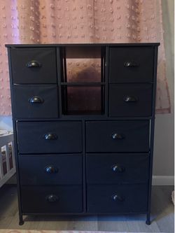 Dresser