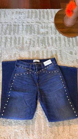 Abercrombie Mid Rise 90s Straight Studded Jeans Size 28 Short NWT