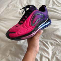 Nike Air Max 720