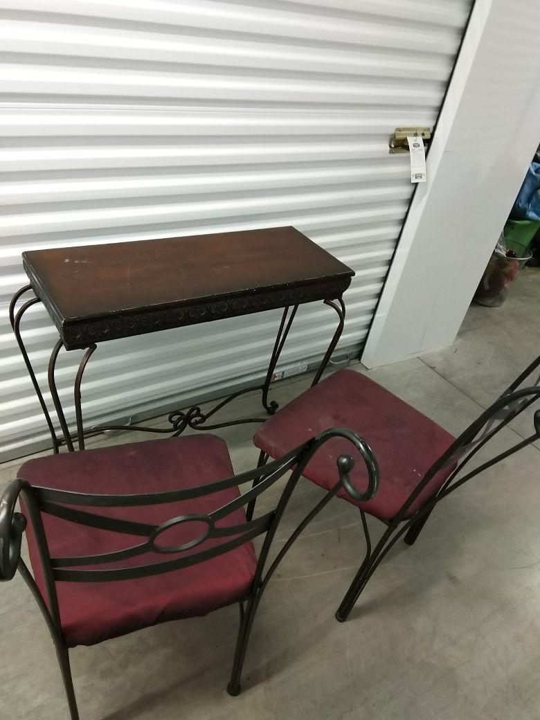 2 wrought iron chairs and wanted decorator table DIY metal