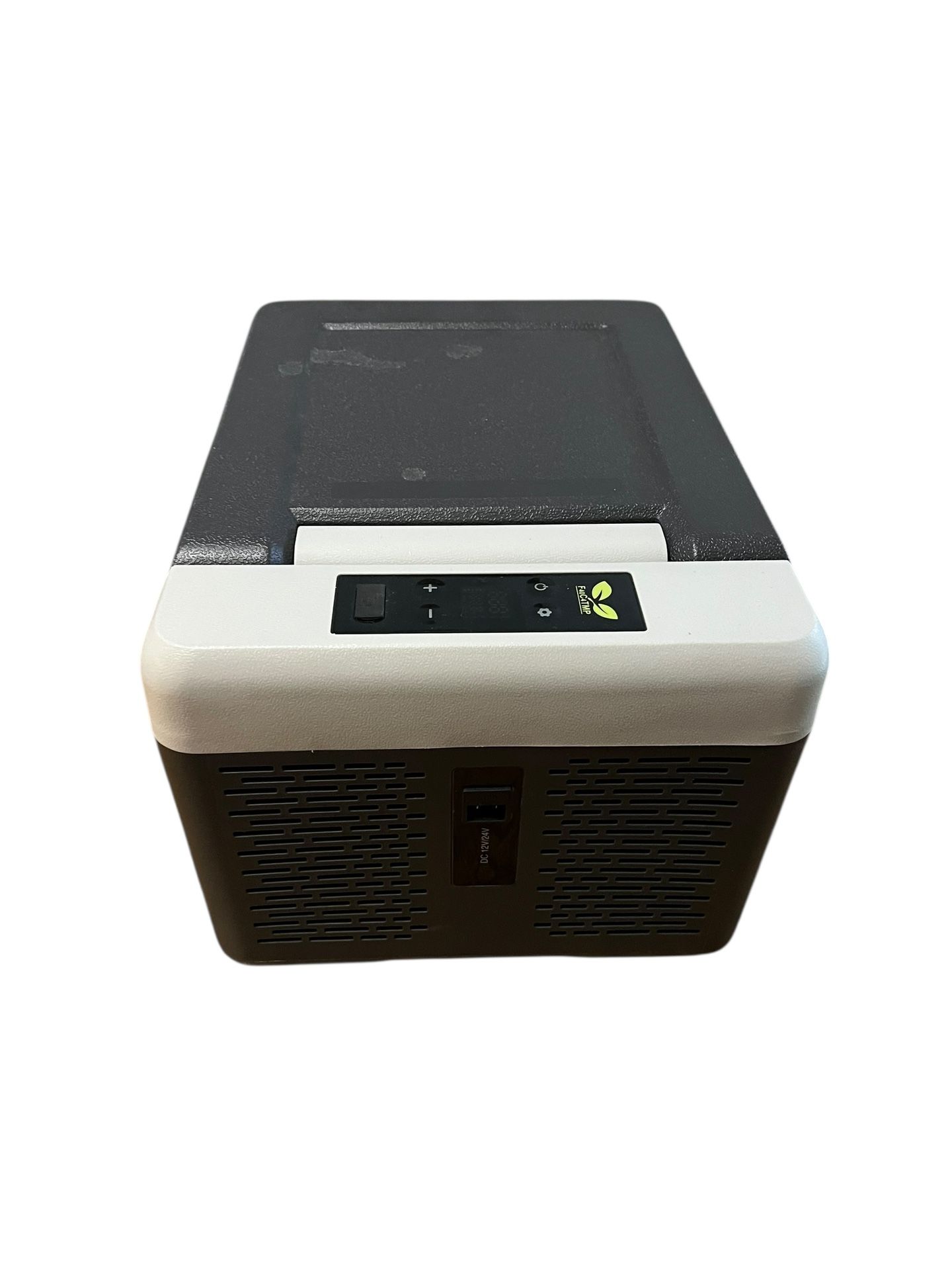 F40C4TMP 10 Qt Portable Car Fridge/Freezer (Like New/APP) - Boston/Back Bay