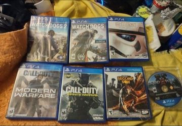 Amazing PS4 with 7 games one controller everything's tested and works with no issues will not separate