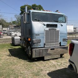 1993 Freightliner Cab Over
