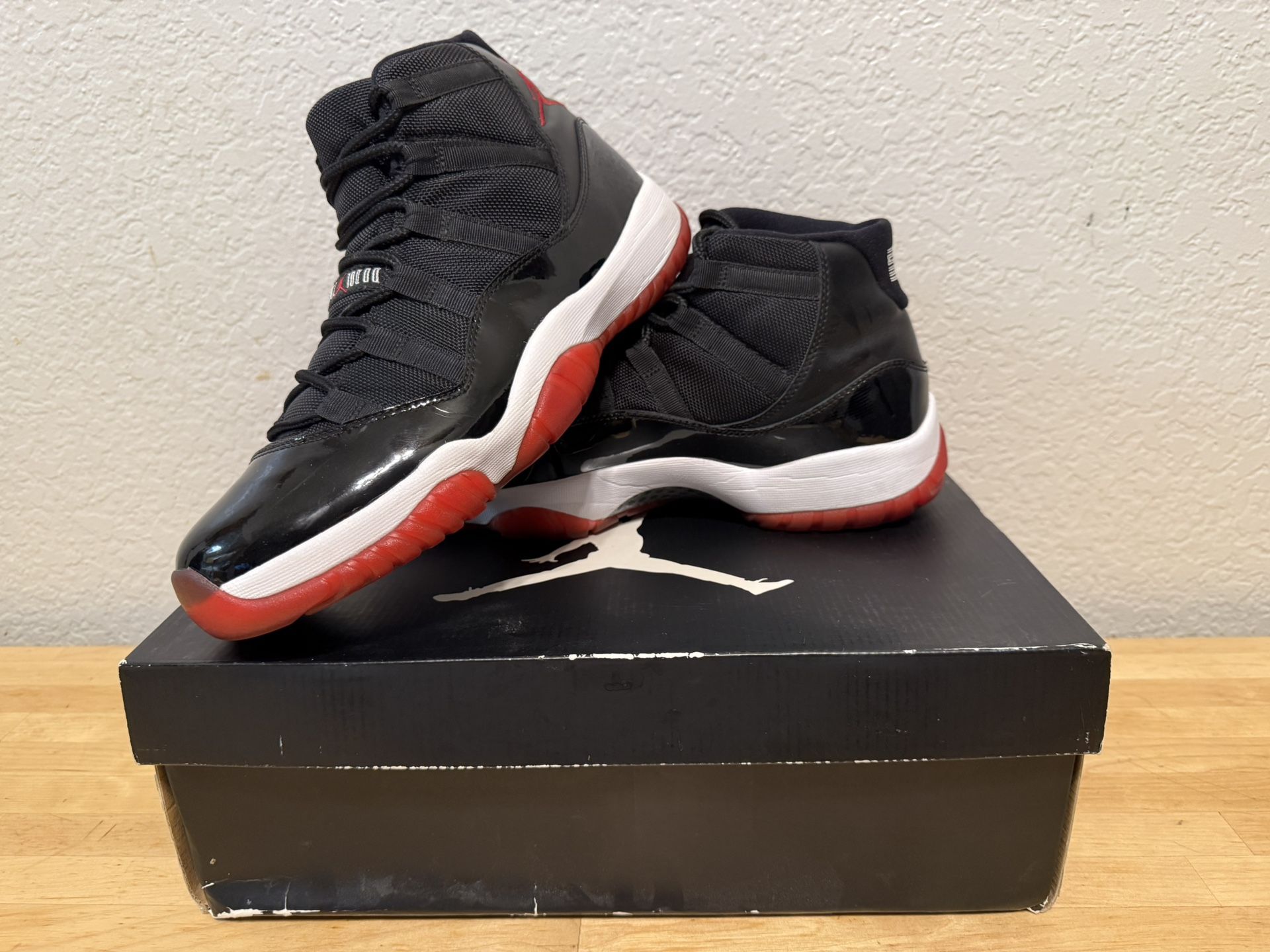 Air Jordan 11 Retro “Bred” (2013 Release) – Size 10 (Men display picture 1