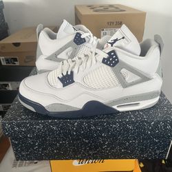 Jordan 4 Midnight Navy Size 12 And 13