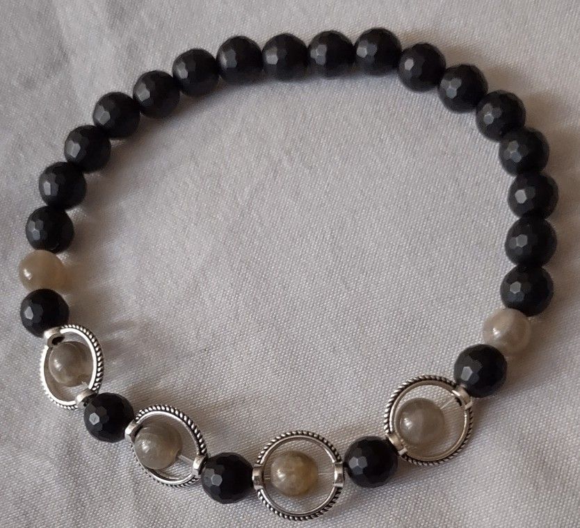 Gray Moonstone - Black Onyx Bracelet