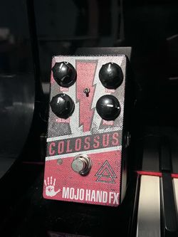 Mojo Hand Colossus Fuzz pedal
