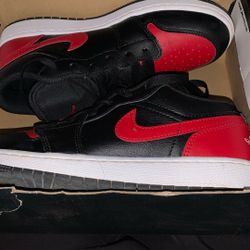 Jordan 1 Low 