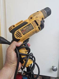 DEWALT DRILL BIT DRIVER CORDED IN NORWALK