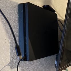 PlayStation 4 Slim