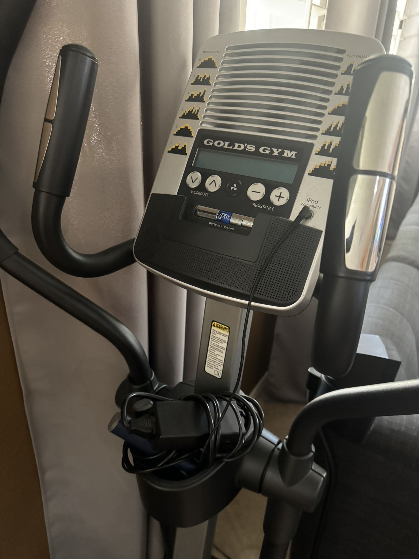 Gold’s Gym Elliptical for Sale in Rancho Cucamonga, CA OfferUp