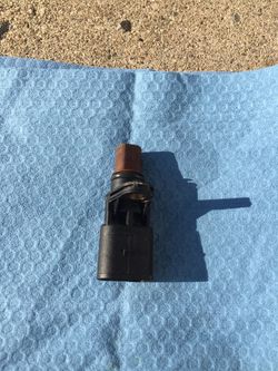 For salecamshaft Cam Position Sensor Fits : 2005-2006 Audi a3 a4 TT 2.0 T FSI vW EOS GTI JETTA