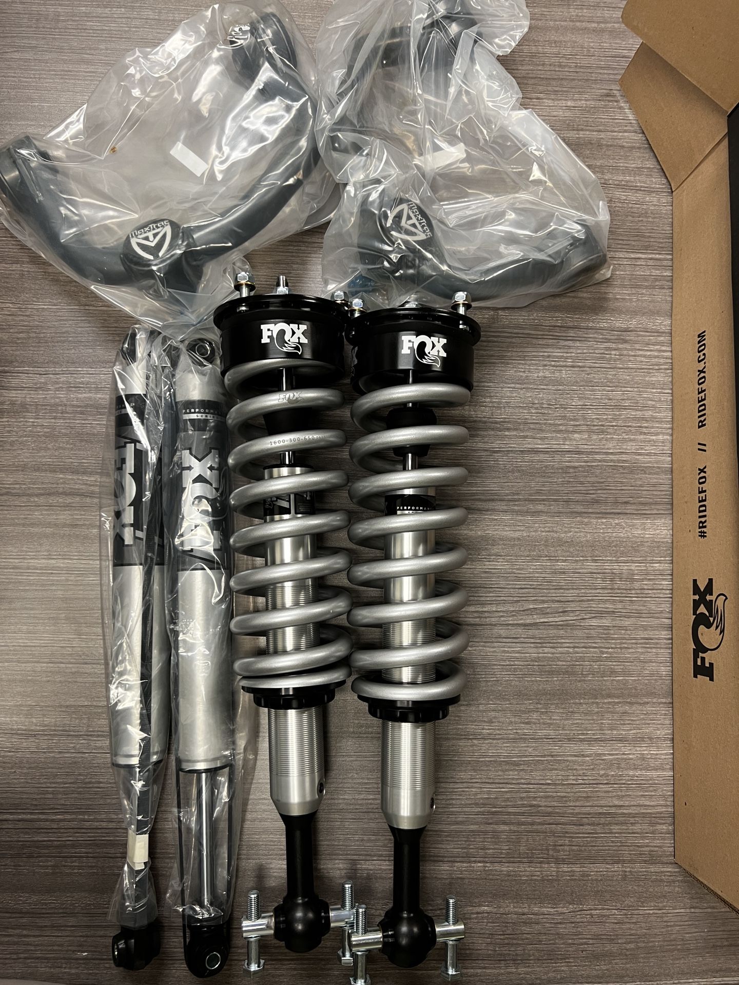 2014-2020 F-150 4wd Fox 2.0 Performance Series 0”-2.5” Leveling Kit