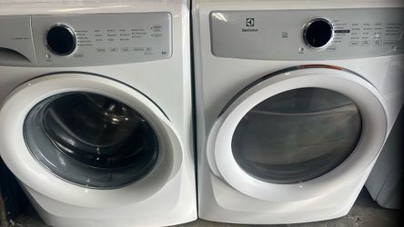 Electrolux Set Of Washer and Dryer