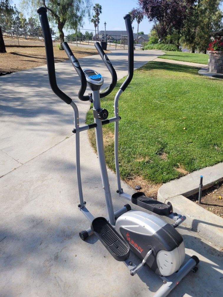 Elliptical Exercise Machine