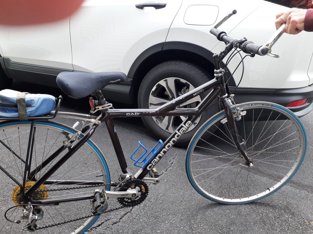 Cannondale Bike. 18 Inch Male