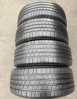 195 65 15 Michelín I'm selling this set of tires with 80% life left on all 4