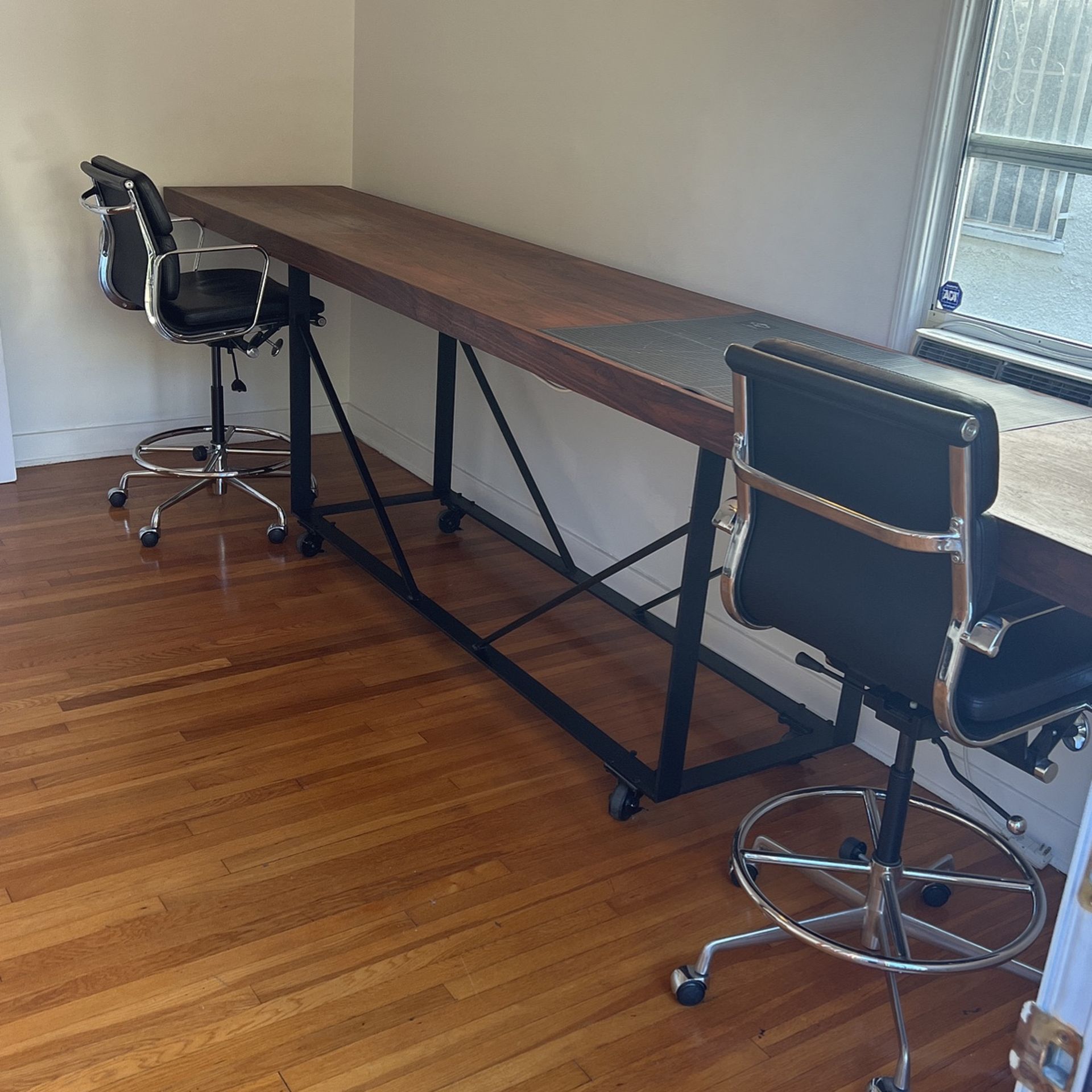 12 FT Industrial Creative Desk With Chairs