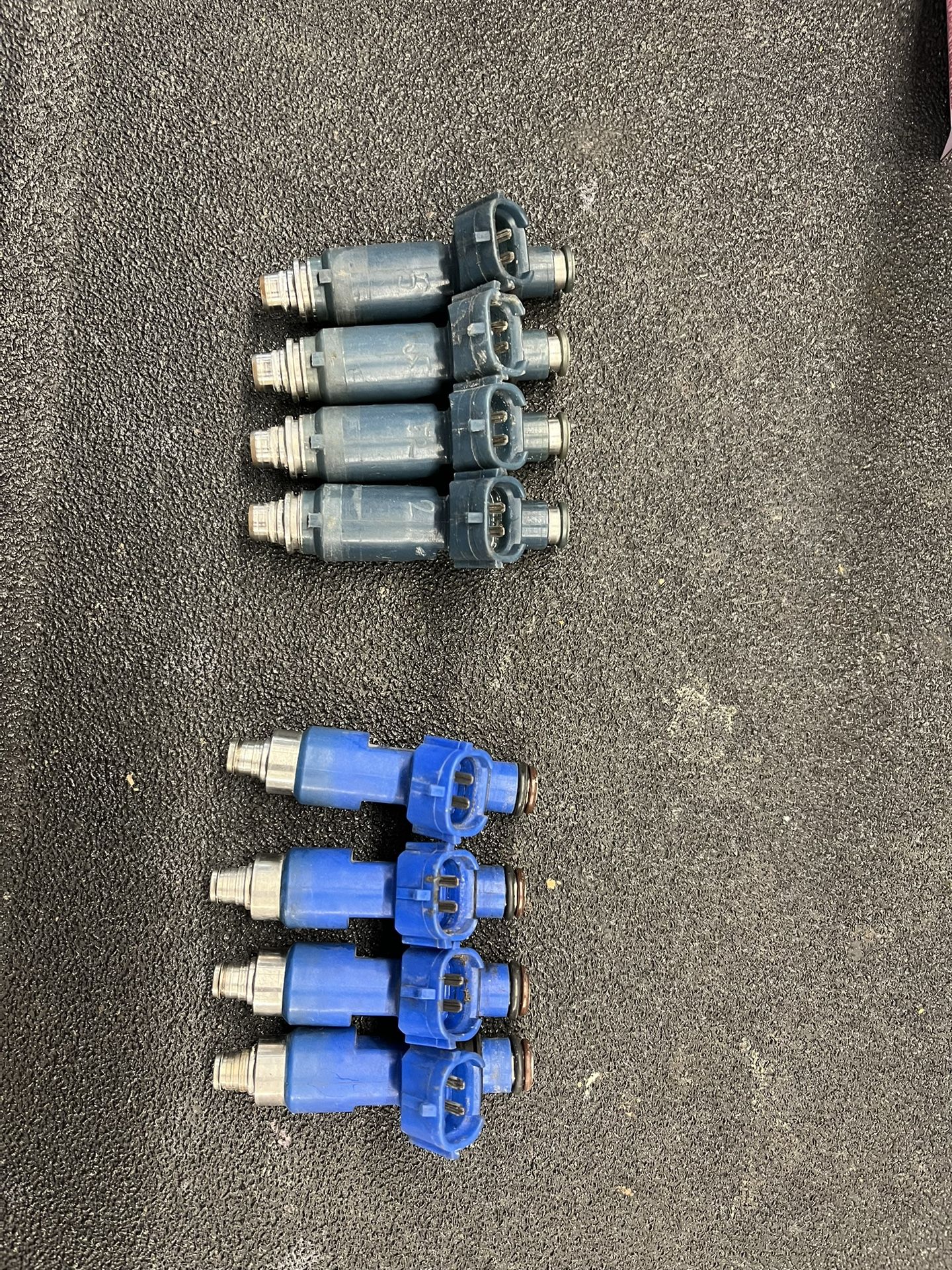 Top Feed Injectors Dark Blue 565cc Deatschwerks 650cc