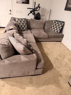 Sectional sofa