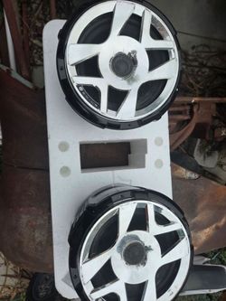 Exile XM9 Tower speakers