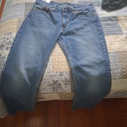BRAND NEW LEVIS 511 FOR SALE SIZE 34W 30L