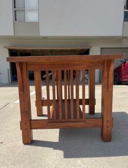 End table