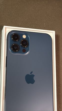 iPhone 12 PRO MAX Size UNLOCKED Like New Condition