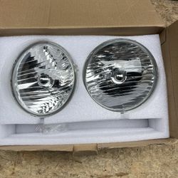 Jeep Wrangler 2017 OEM Headlights With Lamps
