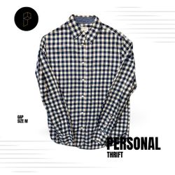 Gap Men’s Shirt Button Down Size Medium Navy Blue White Plaid 