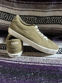 Vans Deluxe Comforter Sneakers