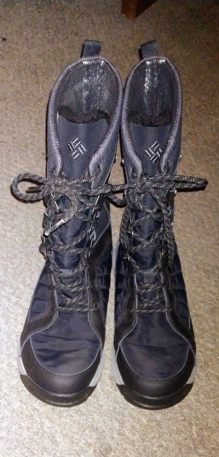 Women's Columbia Snow Boots