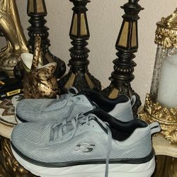 Skechers Men's Sneakers — Size 10½ — In Excellent Condition