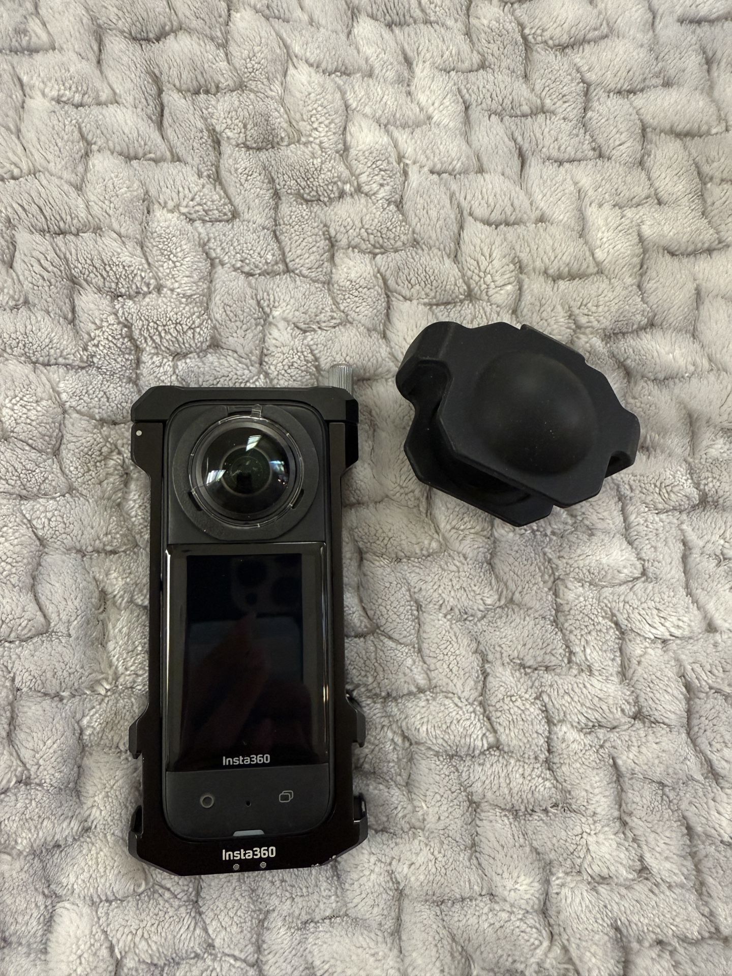 Insta360 X3