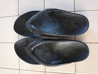 Crocs Comfort Flip Flop Sandals