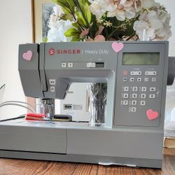 SINGER 6700C Computerized HEAVY DUTY Sewing Machine  Excellent Condition!