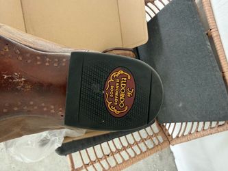 Men’s boots 10.5