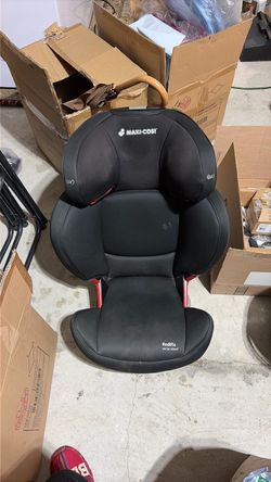 Maxi cosi booster chair