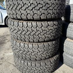 Vendo 275/65/R20 Usadas Las 4 Llantas Con Un 80% De Vida Por $230