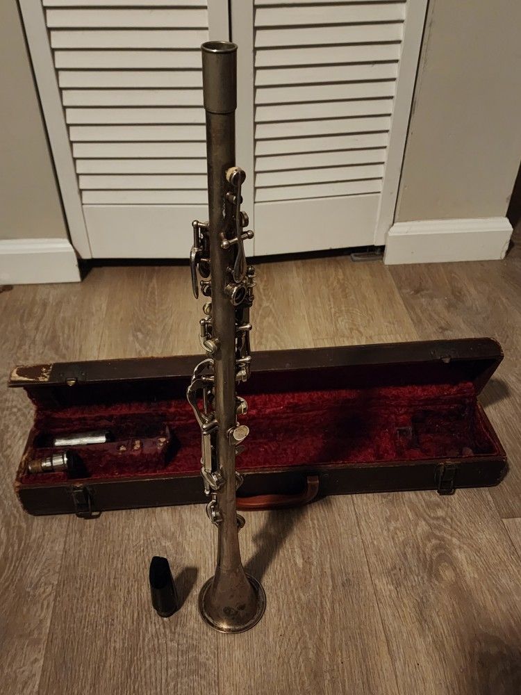 Vintage Clarinet 