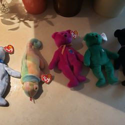 Collectible & ERROR New w/ Tags Beanie Babies

