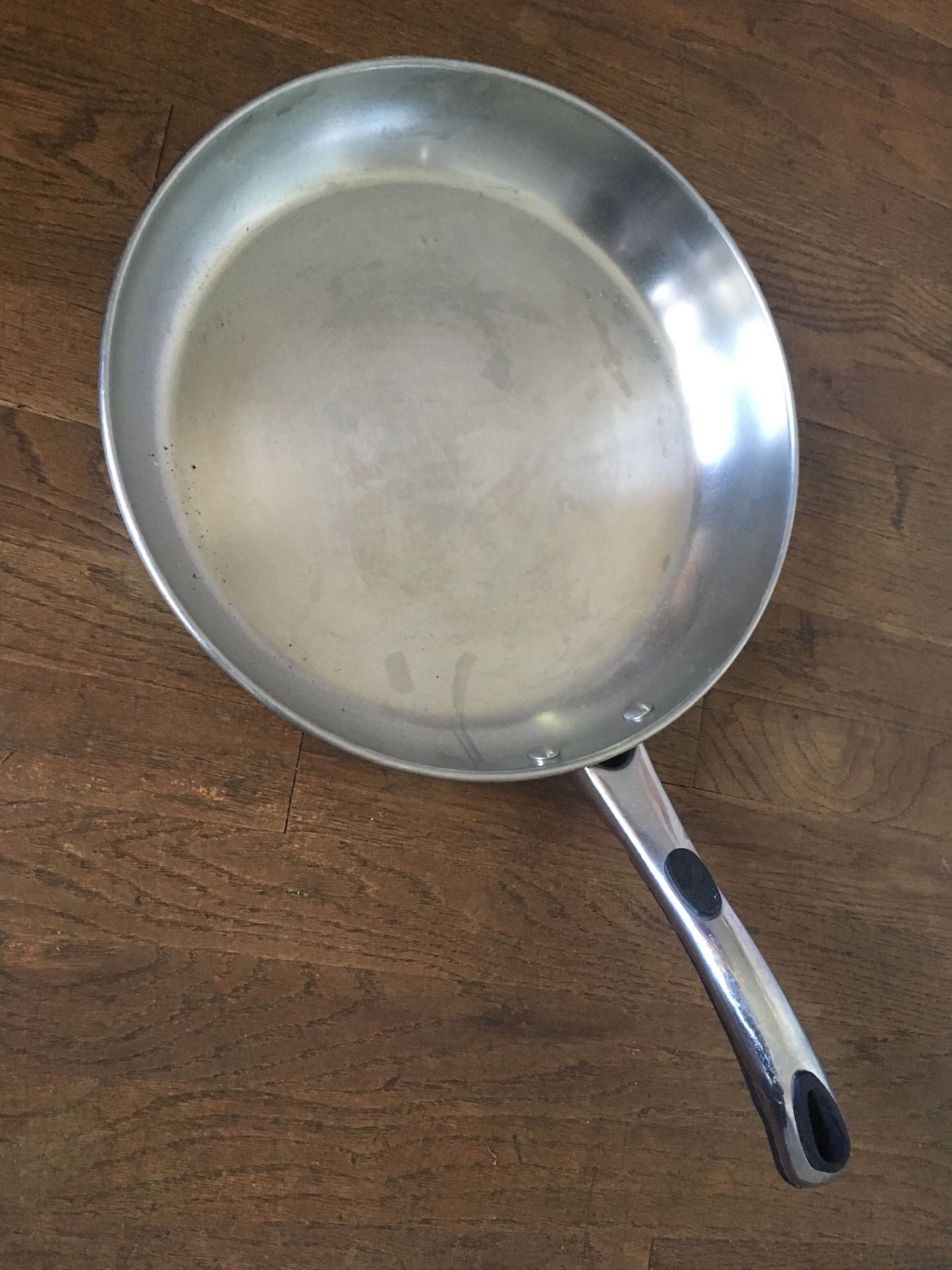 Fabreware stainless 12” cooking pan