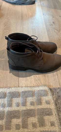 Men's Brown Leather Chukka Boots